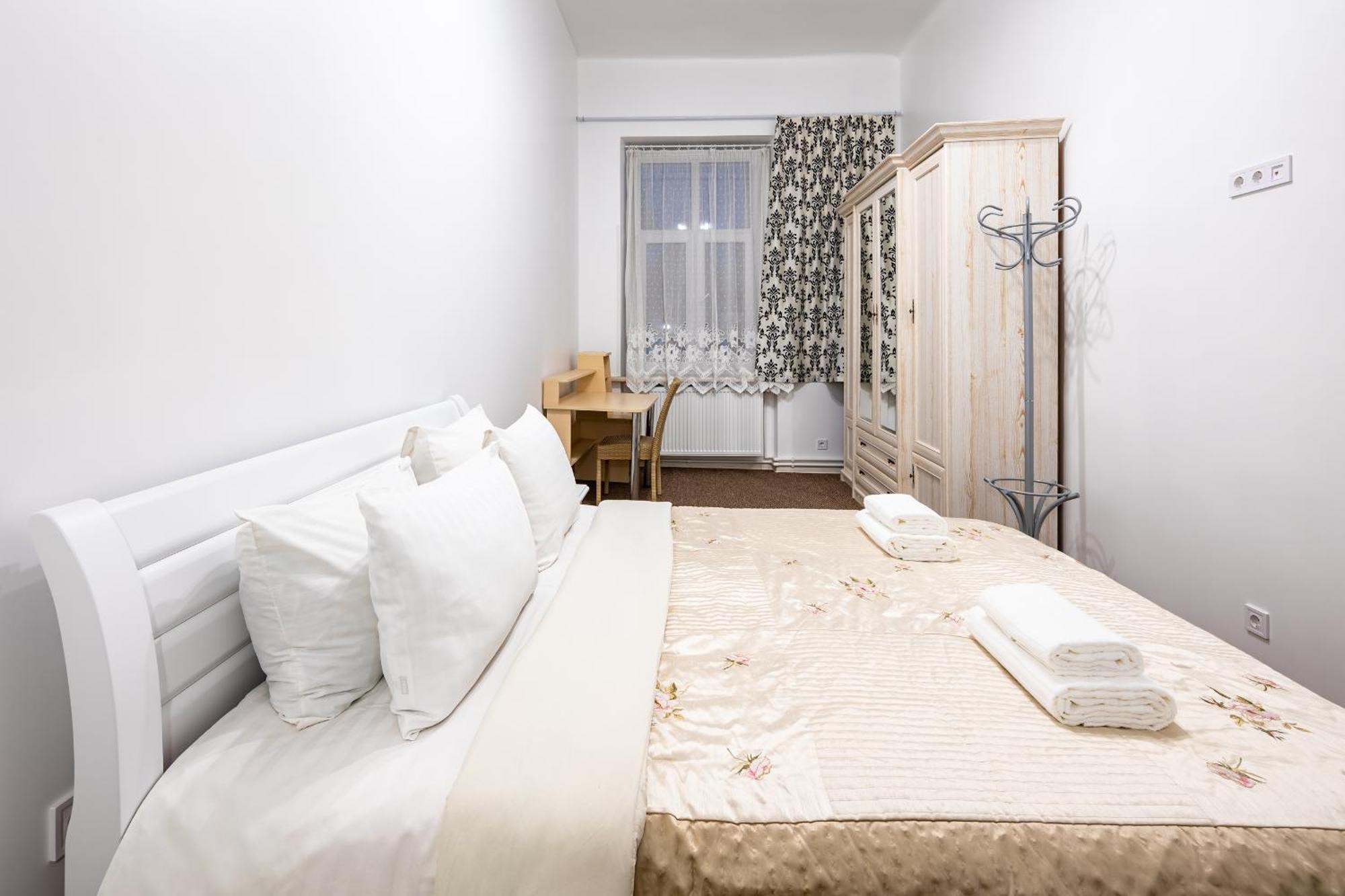 Designer Apartment! The Center! Валова 29 ลวีฟ ภายนอก รูปภาพ