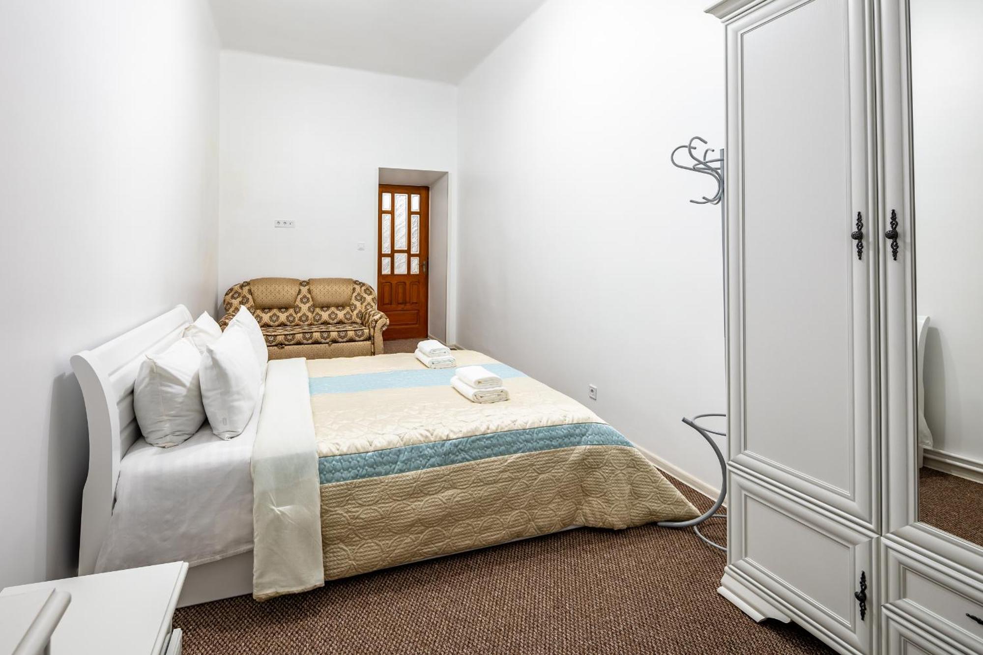 Designer Apartment! The Center! Валова 29 ลวีฟ ภายนอก รูปภาพ